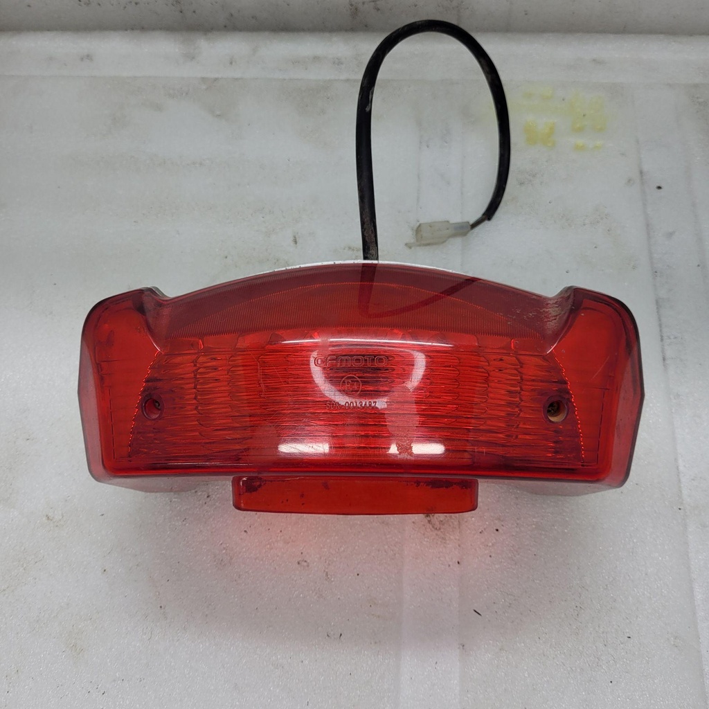 [CF00585] TAIL LIGHT