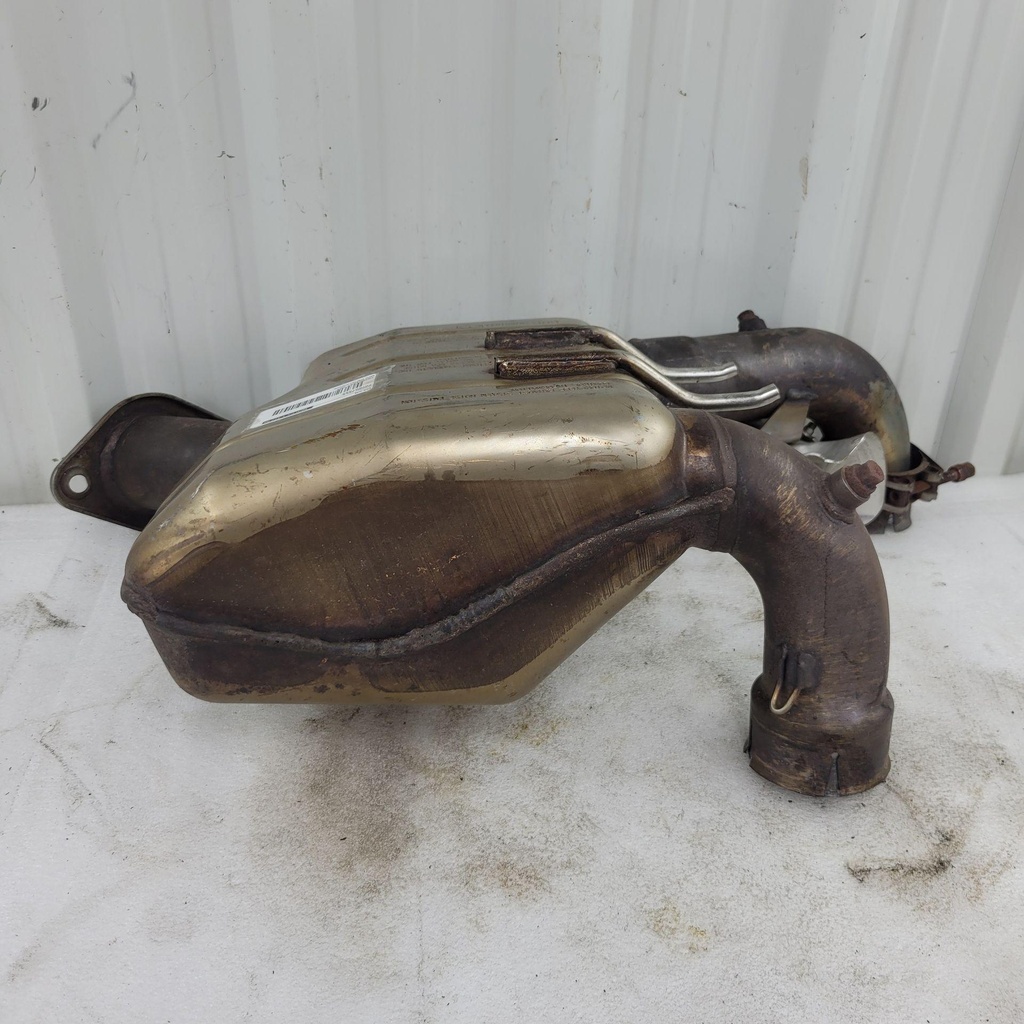 [707601357-001] muffler ass'y