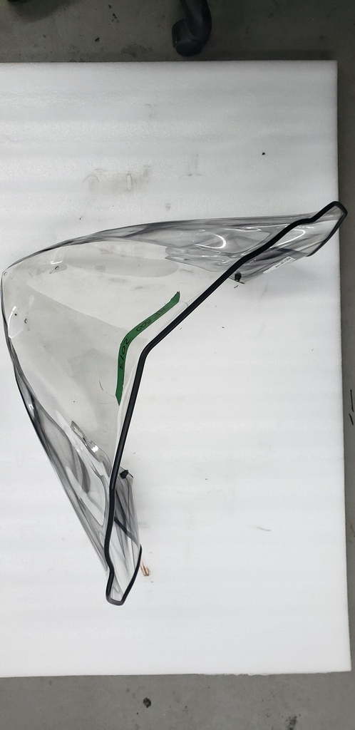 [7639-375-] HIGH WINDSCREEN - BLACK (7639-375-)